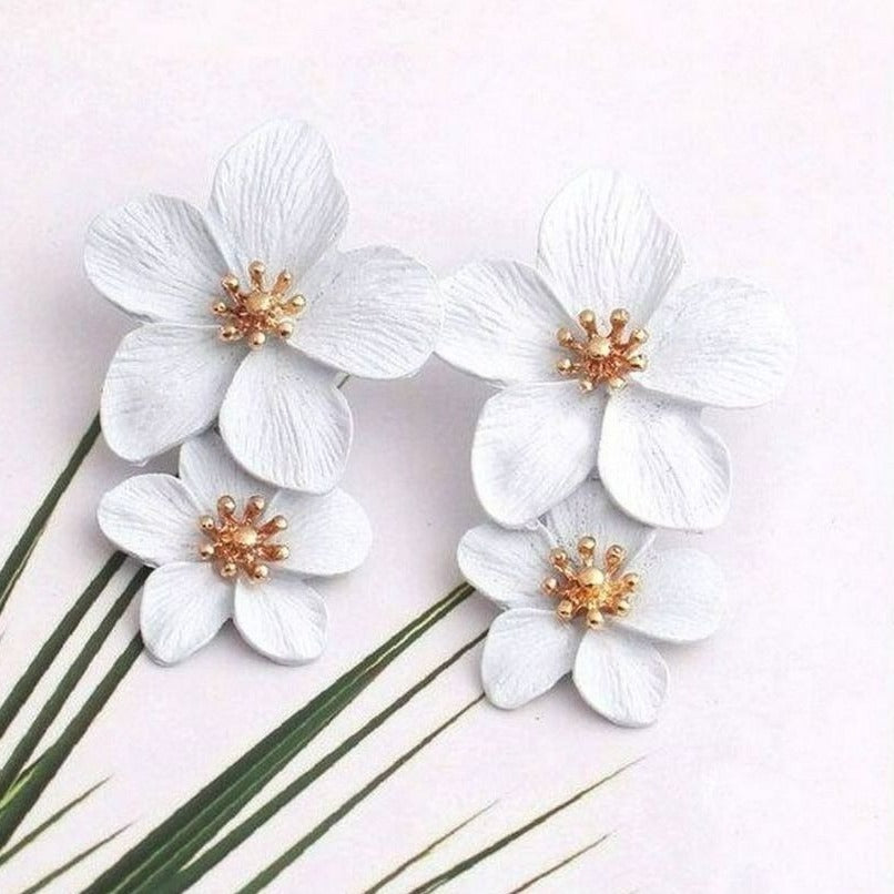 Thalia Blooms Florets Serene White Tiered Flower Earrings Gift Boxed