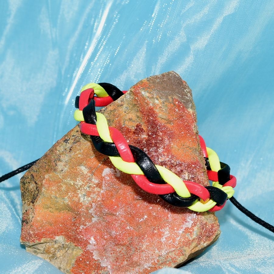 Roja Amarilla Mens Weathered Braid Bracelet Black Red Yellow Gift Packaged